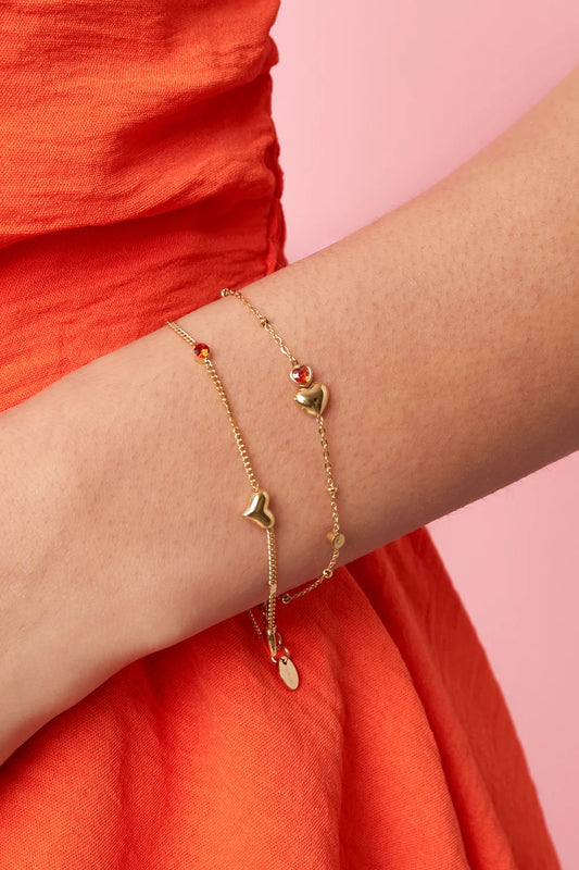 armband met hartjes en steentje